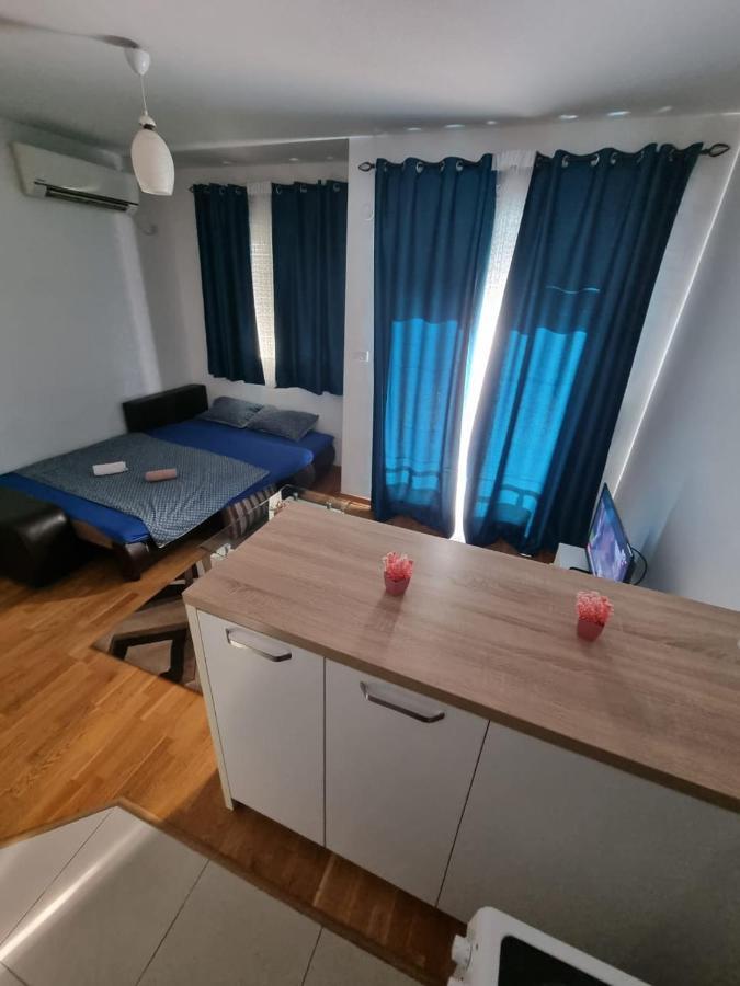 Adrianna Apartment City Kvart بودغوريتْسا المظهر الخارجي الصورة